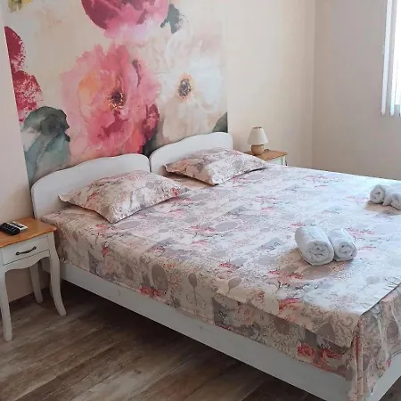 Apartamento Batoevi