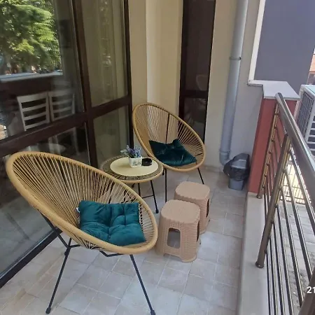 Apartament Batoevi *