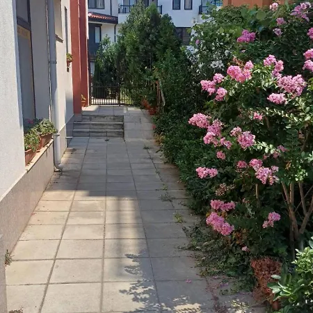 Batoevi Apartment *