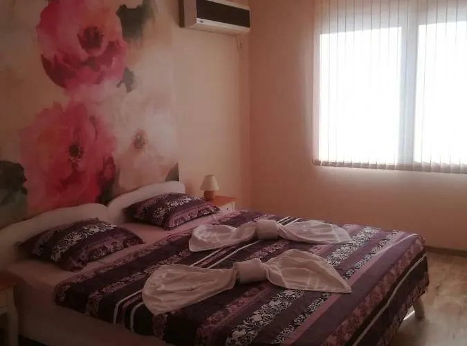 Batoevi Апартамент *